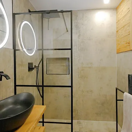 Appartement Alte Foersterei - Luxus-fewo Jaegerheim Mit Pool & Sauna *